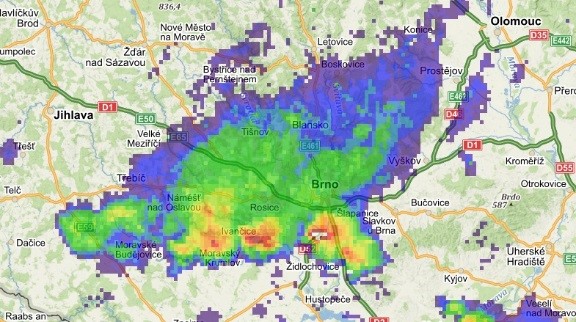RADAROVÉ SNÍMKY - Proč neprší, když mi radar ukazuje ...